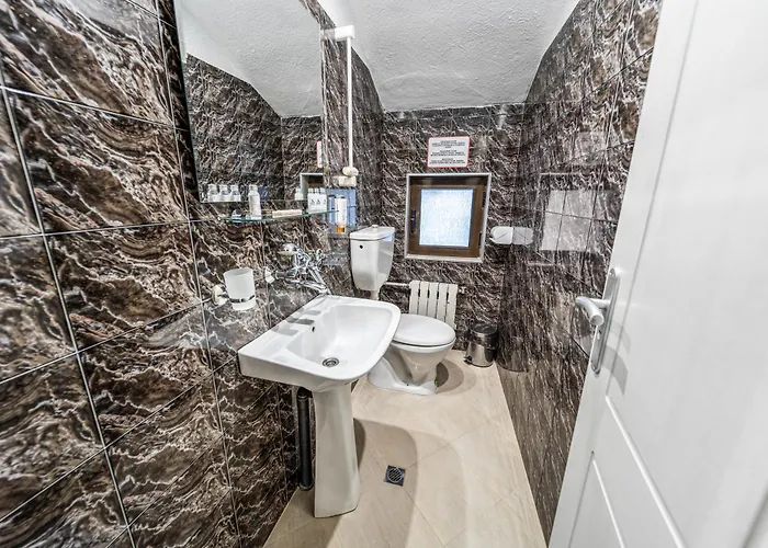 Guest house House Shiligarnika